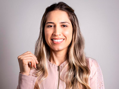 Dra. Marcela Alves Oliveira